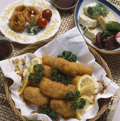 Шашлыки из кальмаров в корочке из пармезана