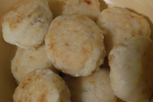 Фишболлы из трески с лимонной цедрой