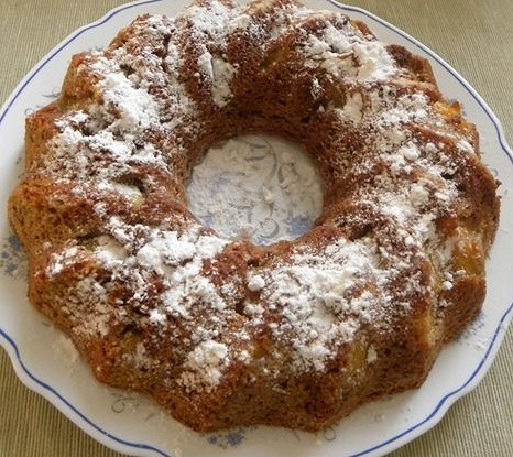 Кекс с абрикосами и орехами