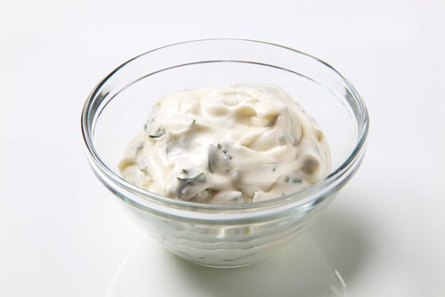 Майонезный соус с маринованными огурцами