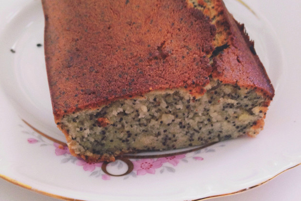 Лимонный кекс с маком
