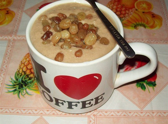 Кунжутная каша с изюмом