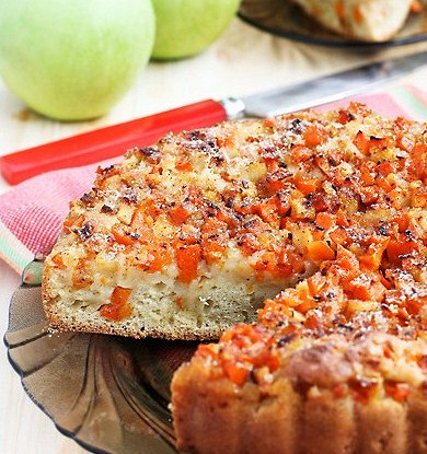 Открытый пирог с тыквой и яблоками