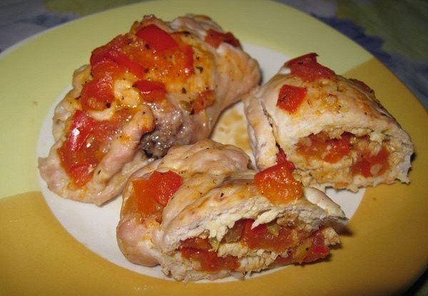 Куриные рулетки с овощами