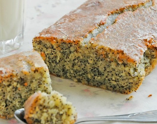 Кекс с лимонной цедрой и маком