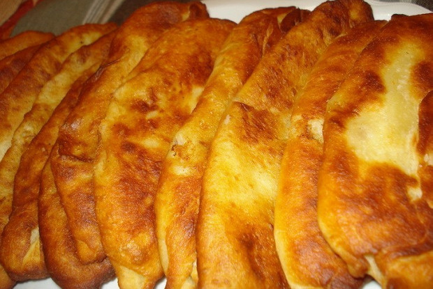 Пирожки с начинкой из картошки