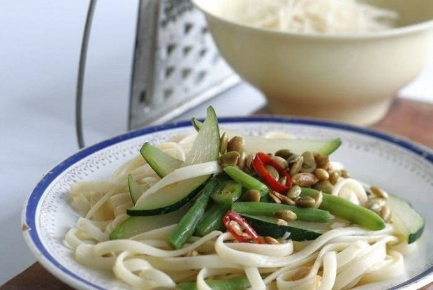 Паста с цукини и стручковой фасолью