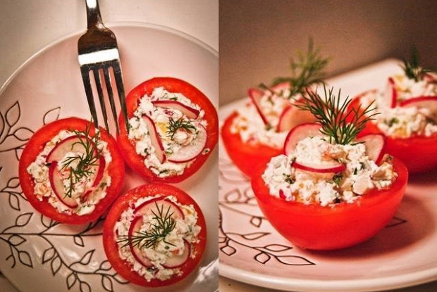 Помидоры, фаршированные творогом и овощами
