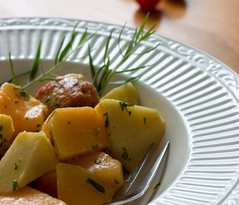 Салат из тыквы, дыни, яблок и лимона