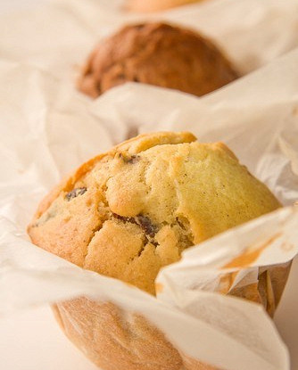 Сладкие маффины с цукини и грецкими орехами