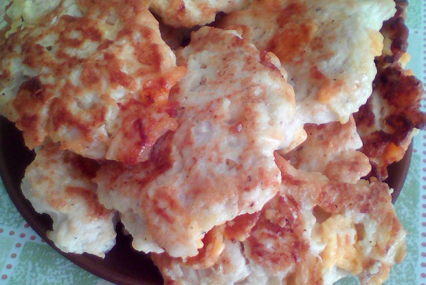Куриные котлеты с ананасами