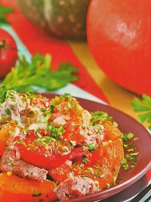 Тушеная баранина с тыквой (Пастынер)