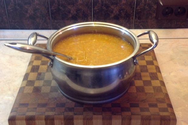 Чечевичный суп с паприкой