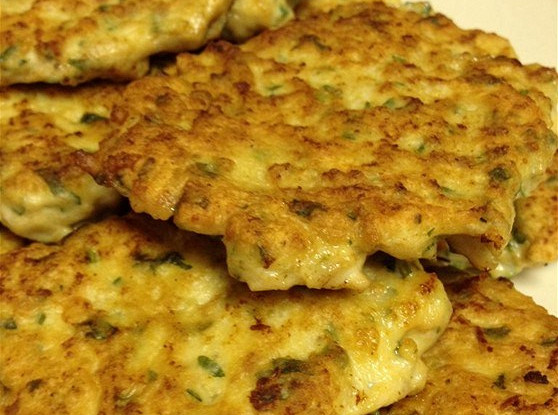 Котлеты из куриного фарша с зеленью