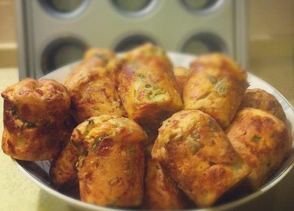 Сырные булочки с зеленью
