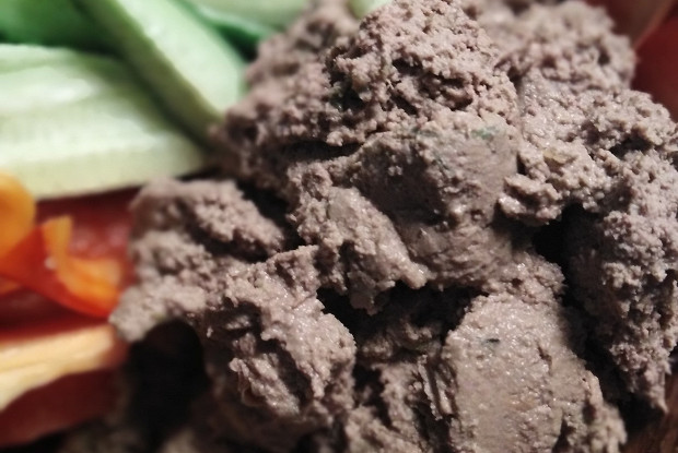 Паштет из куриной печени и овощей