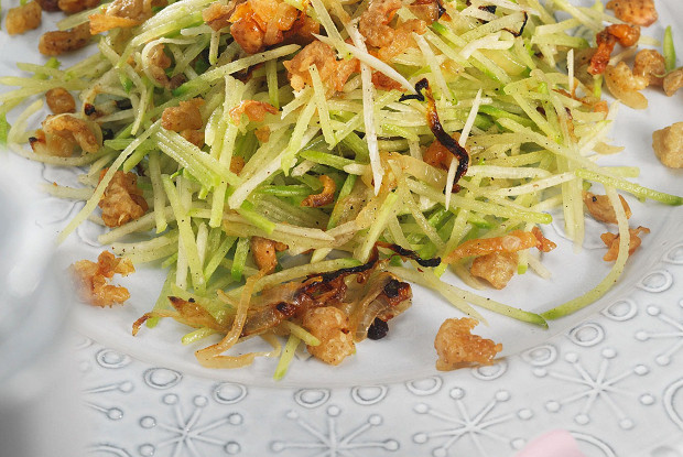 Редька со шкварками