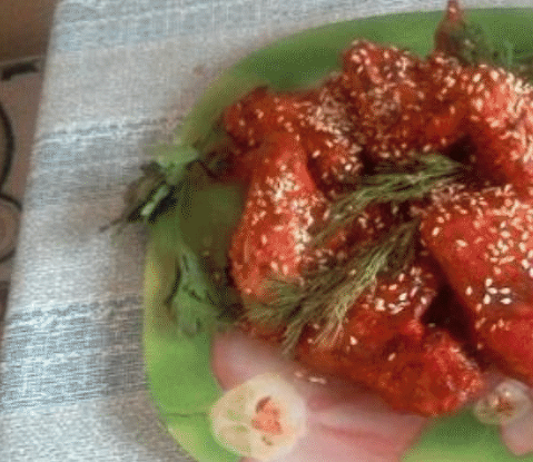 Куриные крылья в свекольном маринаде