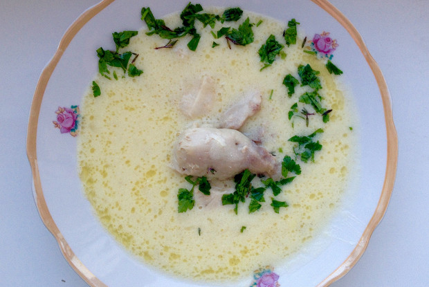 Густой суп из курицы со сметаной (Лывжа)