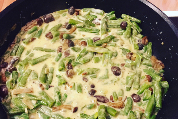 Стручковая фасоль с грибами