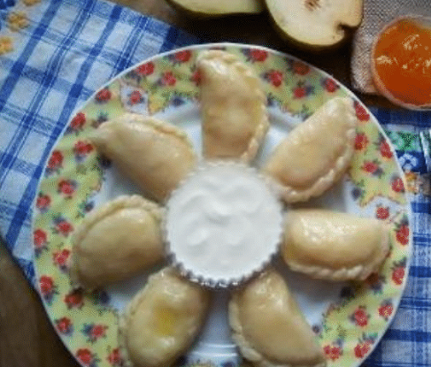 Вареники с творогом и грушей