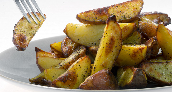 Идеальная запеченная картошка в духовке   фото