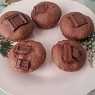Фотография рецепта Шоколадные маффины с кусочками шоколада автор Юлия Богданова
